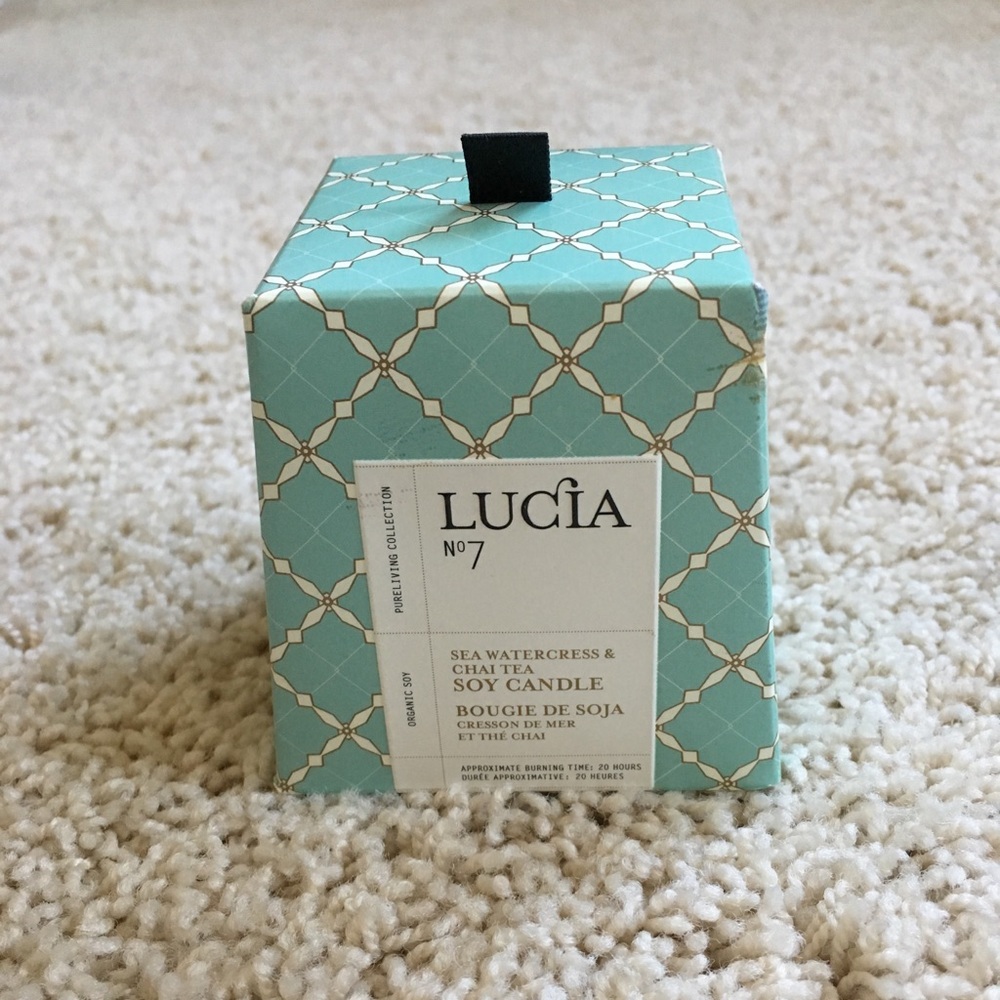 Lucia candle